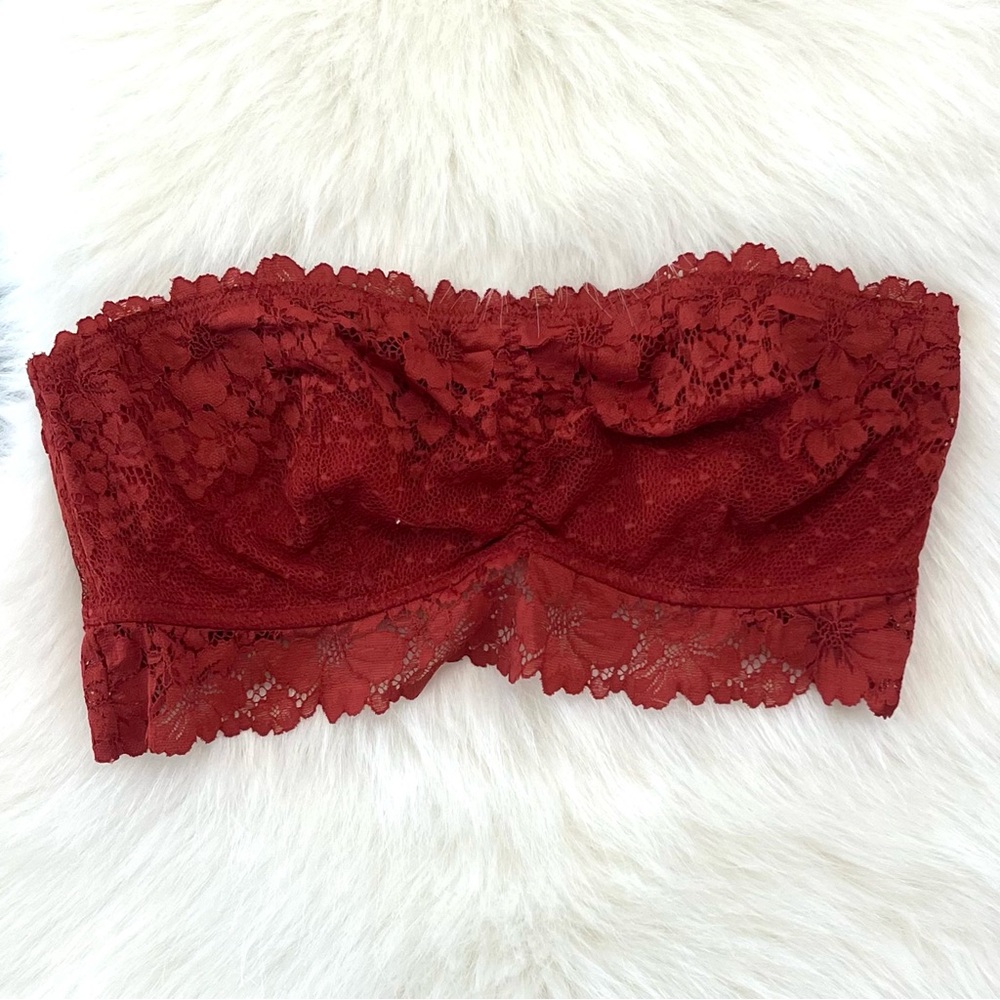 Lacy orange strapless bralette size medium